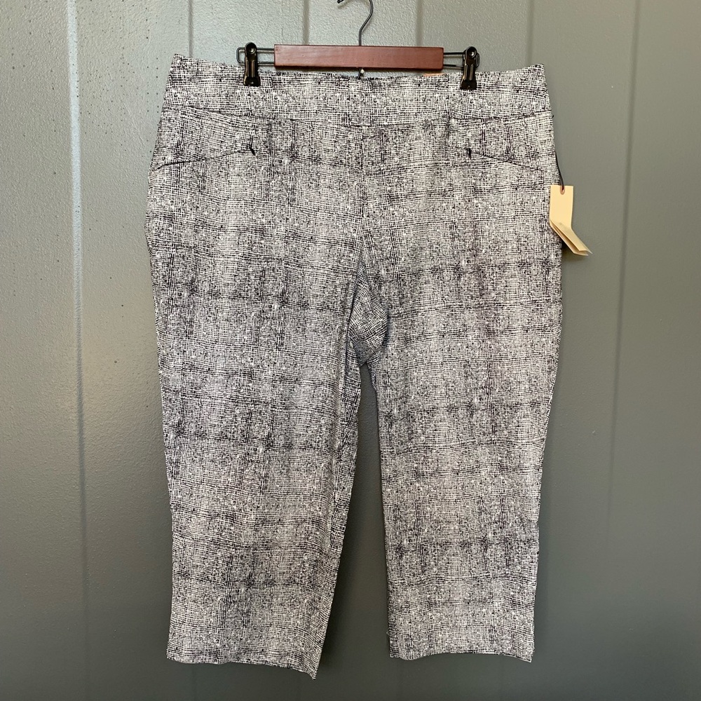 Women's Plus Pull On Black/White Print Trouser
